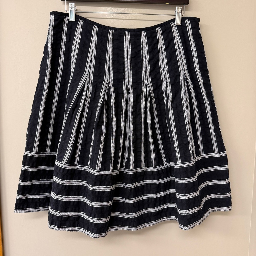 Talbots Womens Preppy Striped A-Line Skirt Size 14 Office Pleated Black White